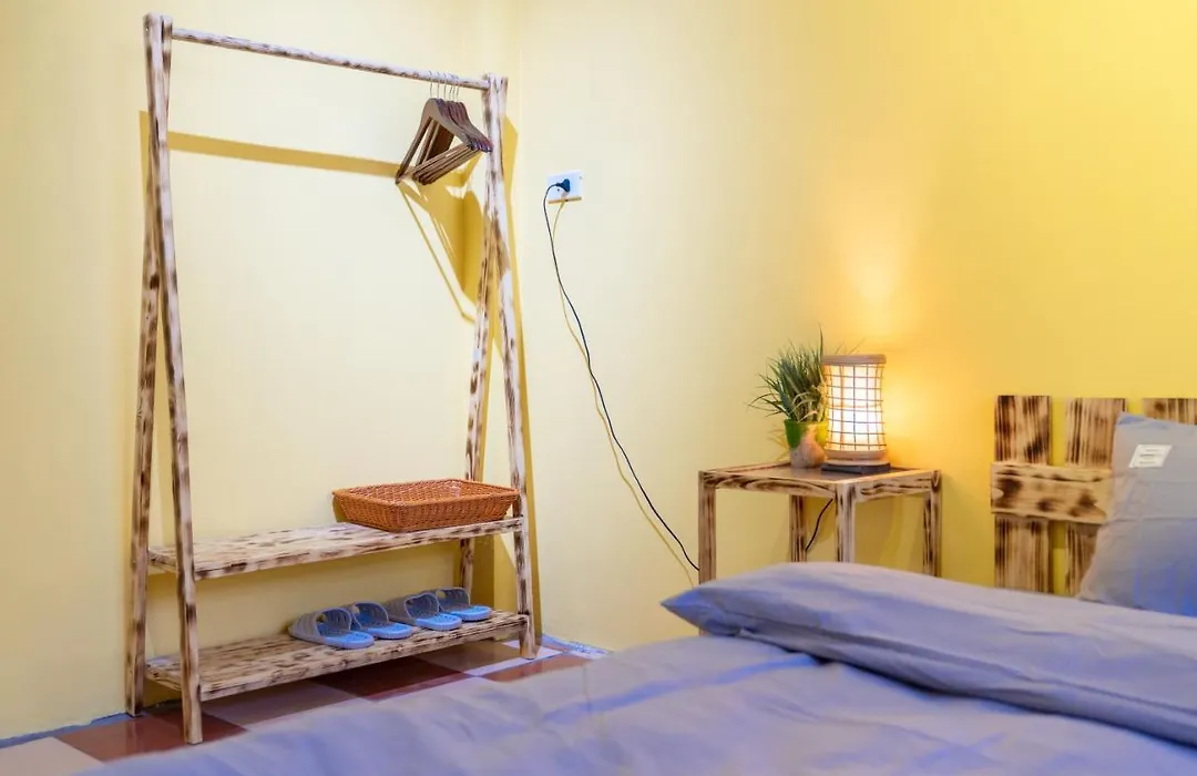 02-Lovely- Backpackers -5 Mins To Old Quarter-Friendly- Cozy-1