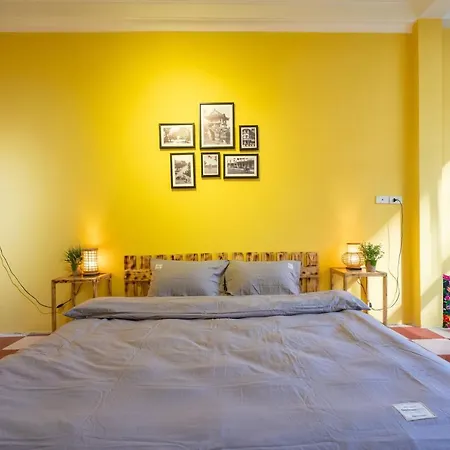 02-Lovely- Backpackers -5 Mins To Old Quarter-Friendly- Cozy-3